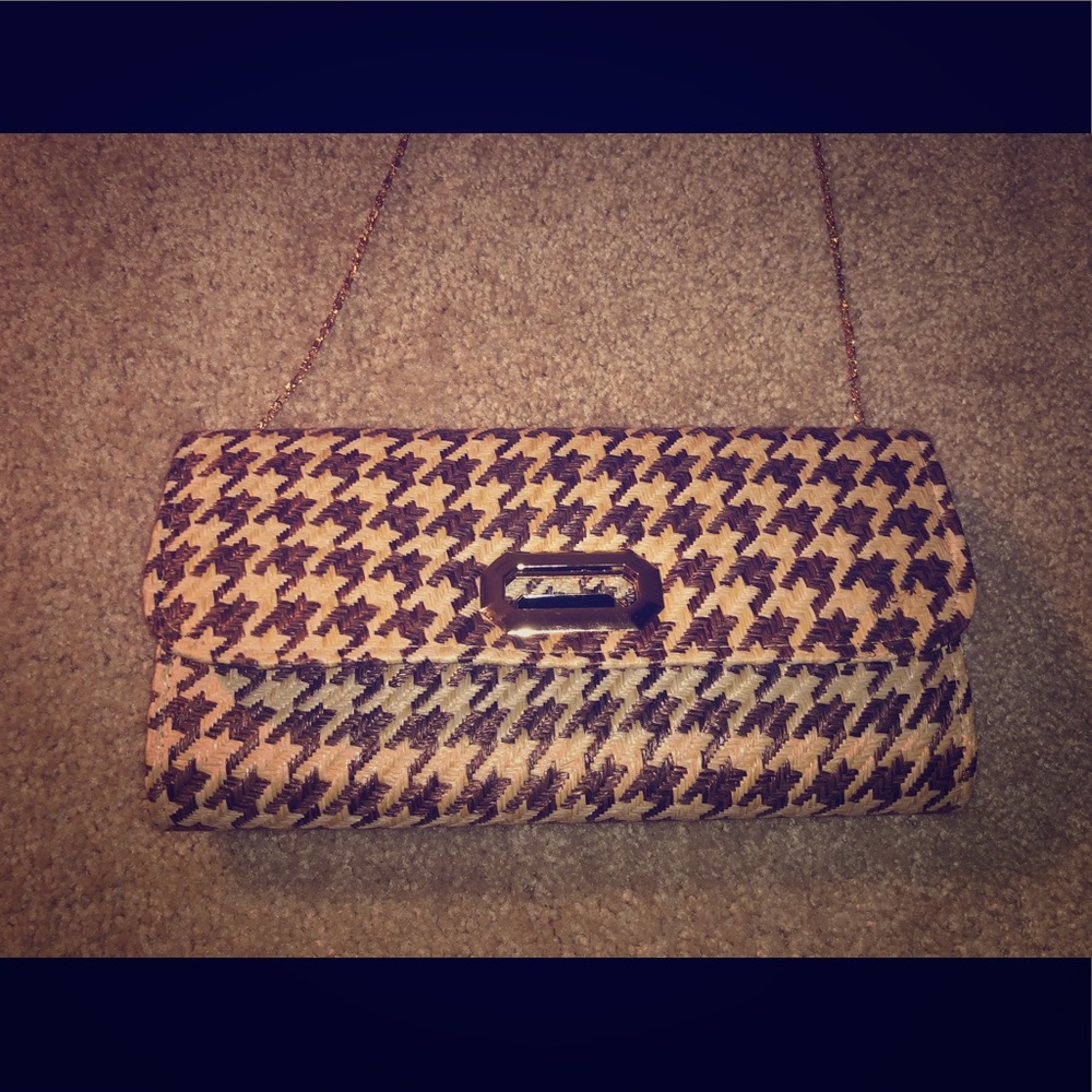 Brown houndstooth bag